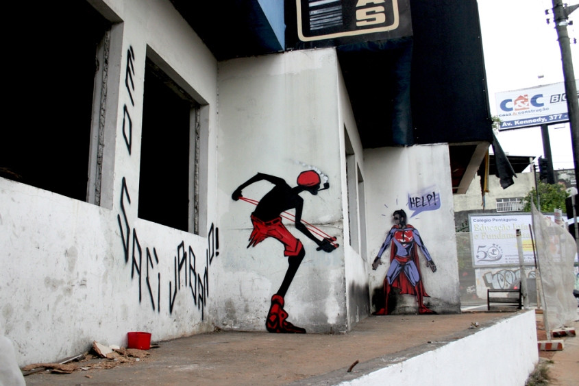 Saci Urbano "bodocando" o Super Homem em São Bernardo do Campo. #predio demolido